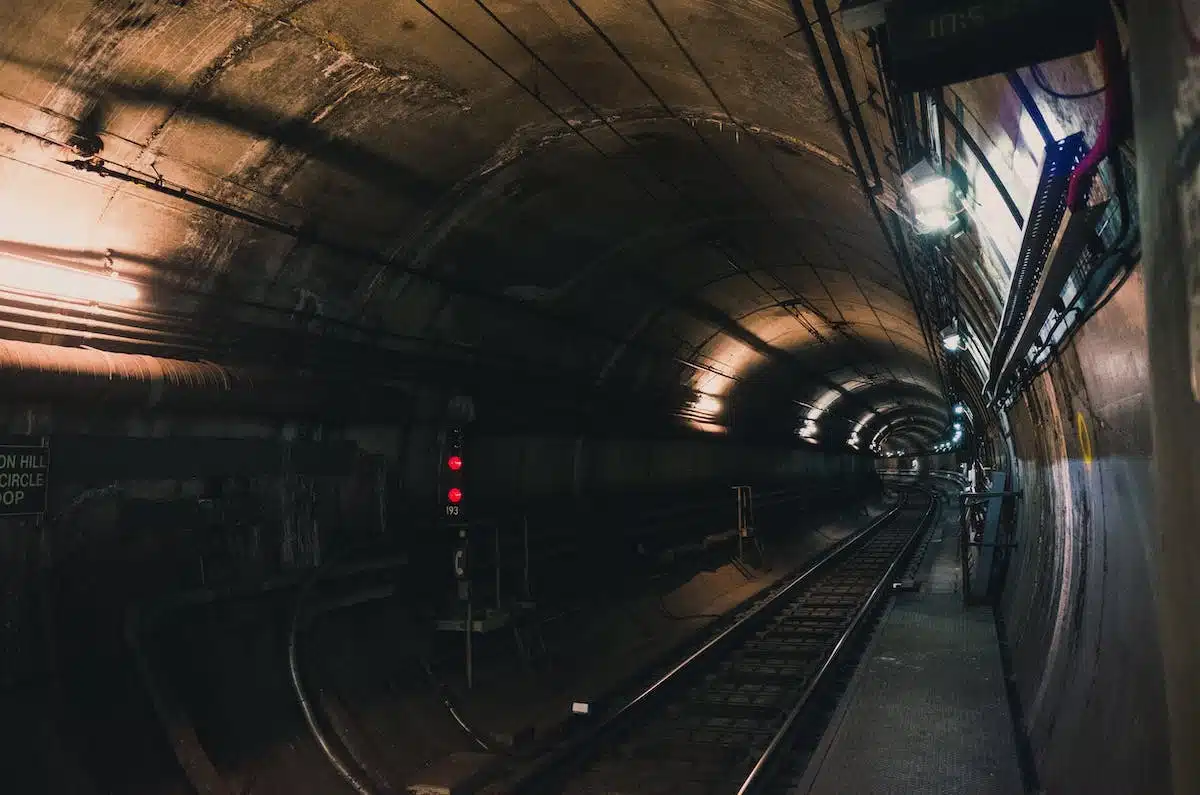 tunnel  conduite
