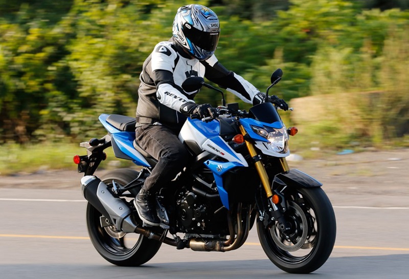 Transformez votre expérience de conduite avec la GSXS 750 revue détaillée et conseils d'achat